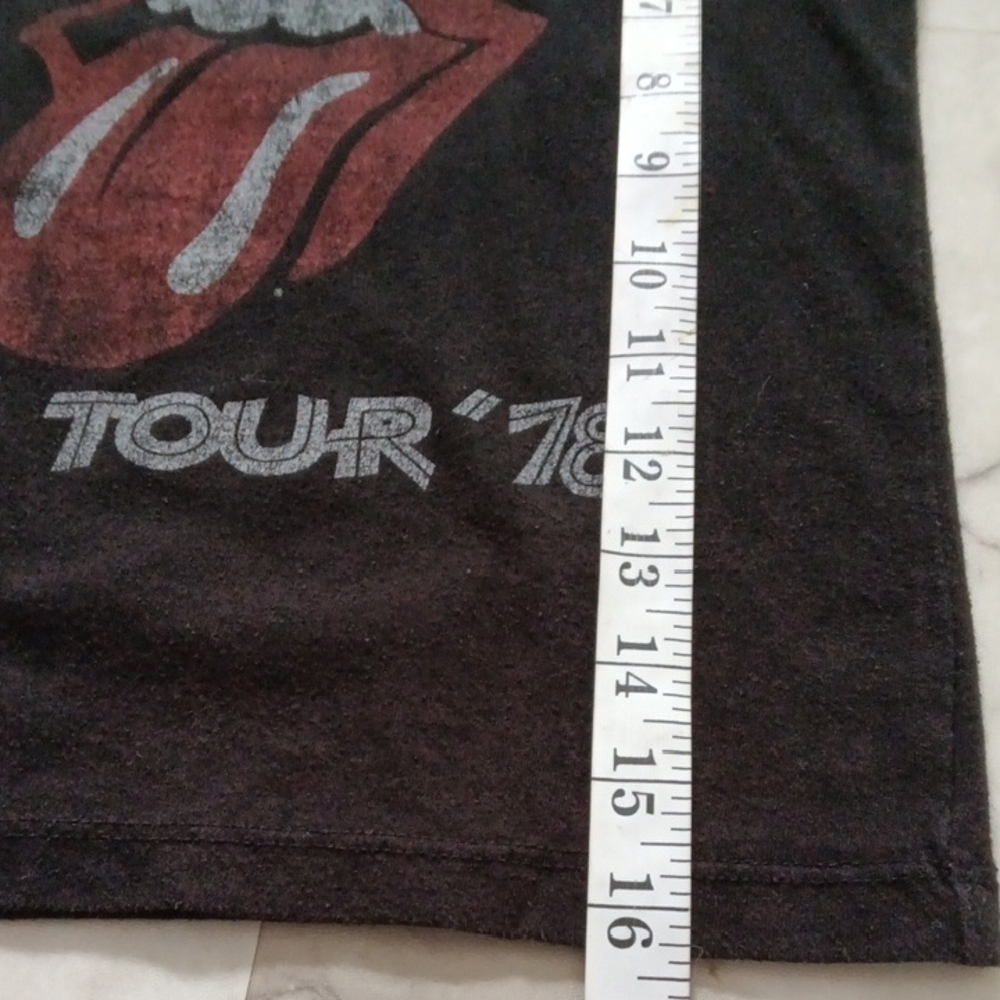 The Rolling Stones Kids Black and Red Tour Tee - Picture 5 of 5